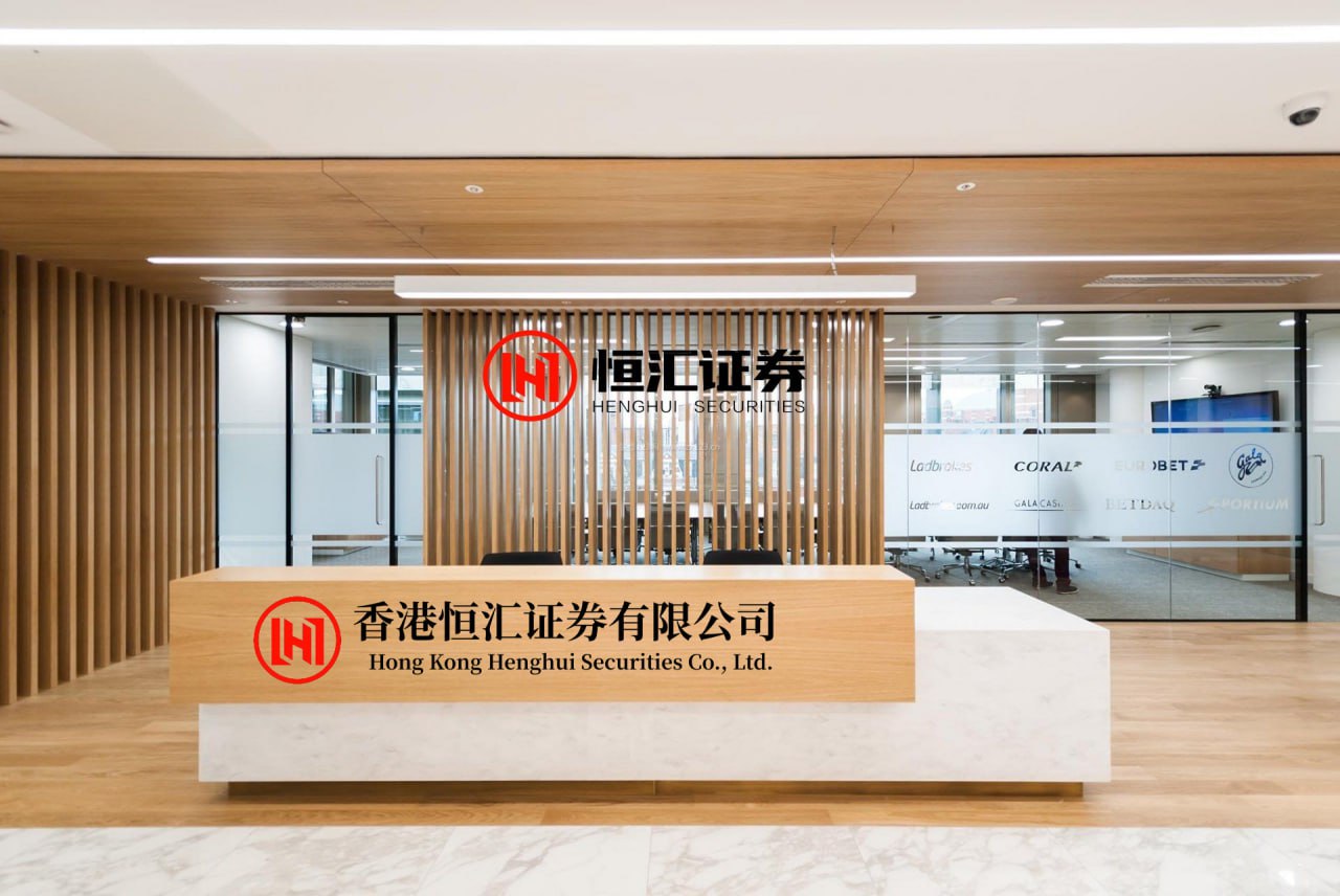 鑫月配 追光者刘健：让中国激光技术走向世界